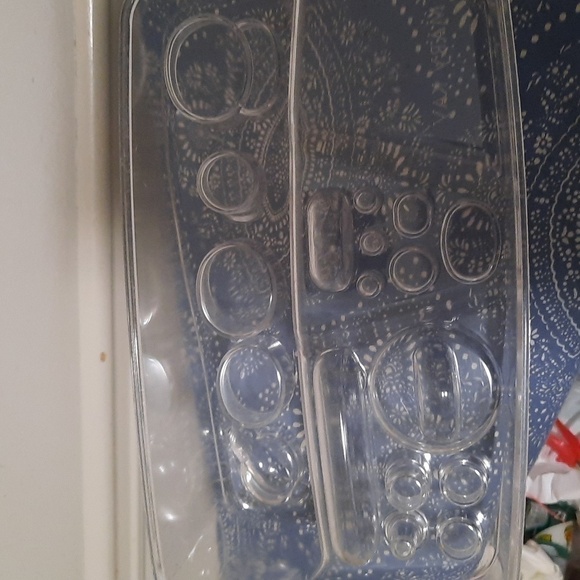 Mary Kay Acrylic Tray - Picture 2 of 6